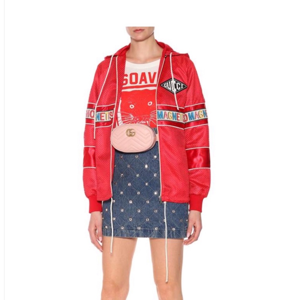 ⸻
Gucci “Magnetismo” Zip Hoodie Jacket – Red – Size S – Like New